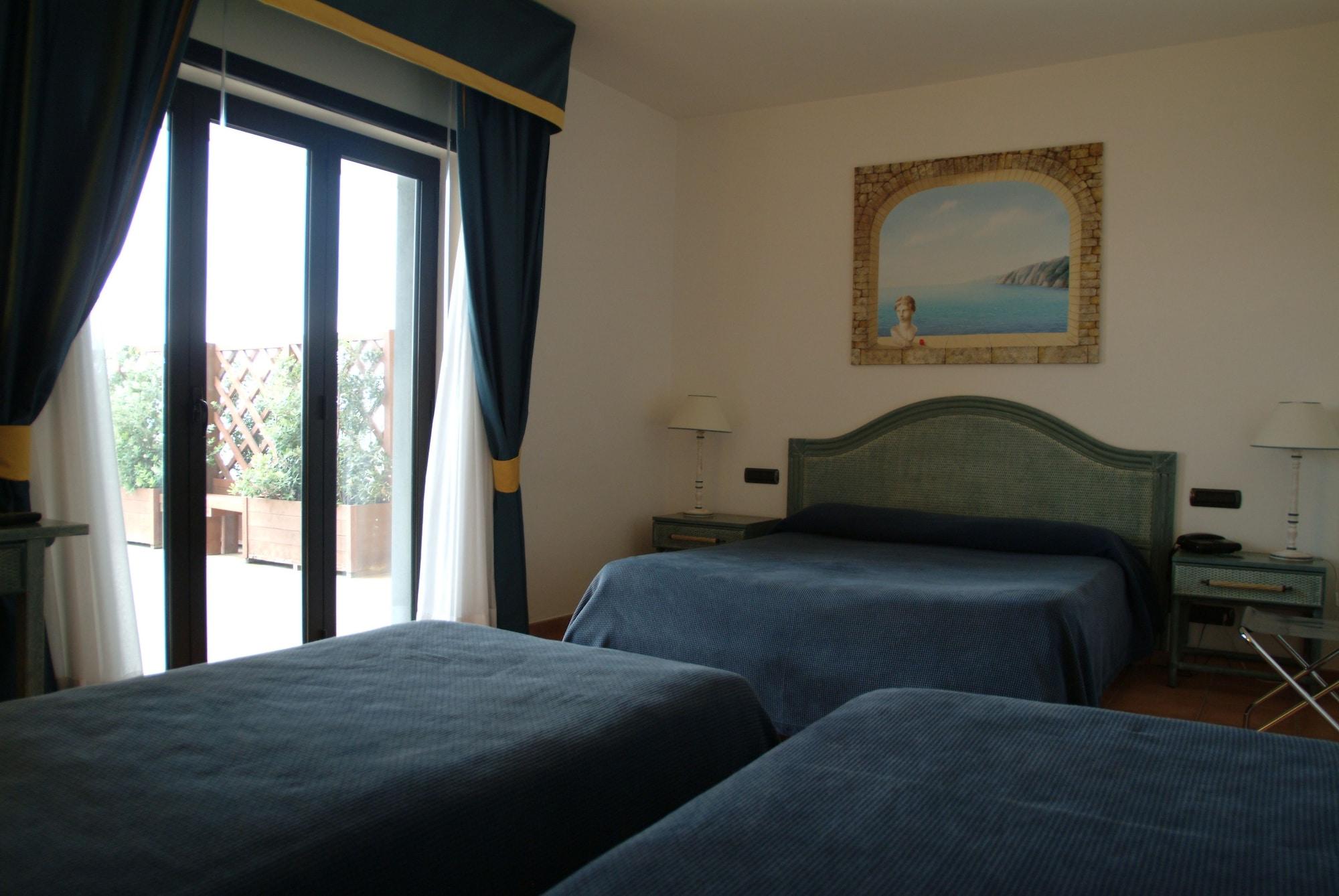 Hotel Club Sabbiadoro Battipaglia Exterior photo